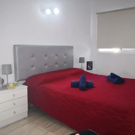 Eldorado Patricia Studio דירה